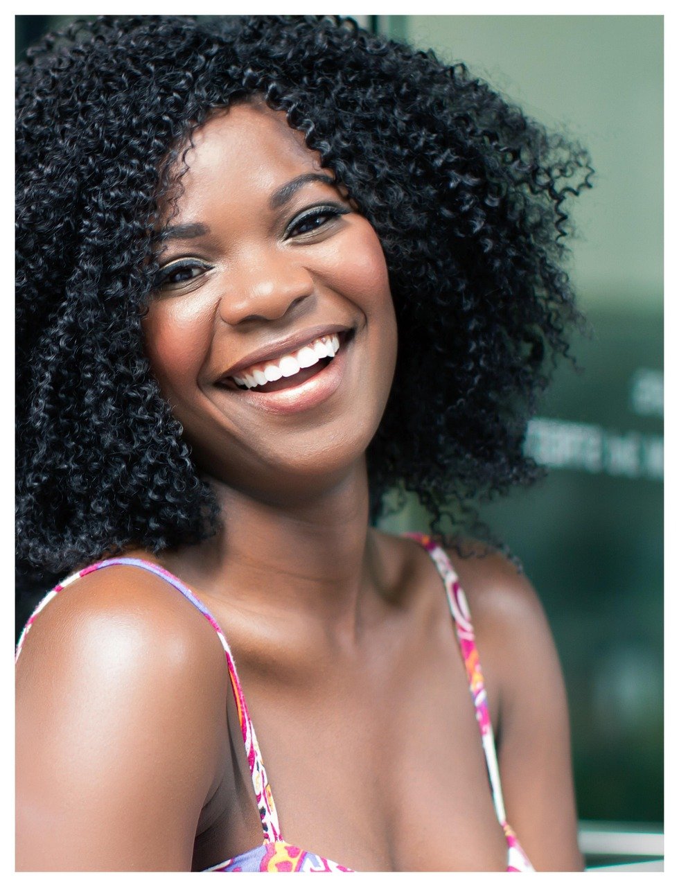 smile, happy, people, fun, young, woman, happiness, girl, smiling, portrait, nature, female, person, cheerful, face, summer, lifestyle, looking, black woman, fashion, attractive, model, glamour, african, posing, black people